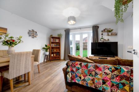 2 bedroom Semi-detached house for sale in York Road, Bourne, PE10