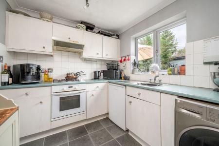 3 bedroom Semi-detached house for sale in Beck Way, Thurlby, PE10