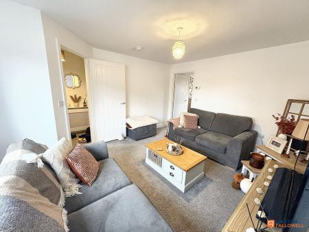 3 bedroom Semi-detached house for sale in Spa Chase, Bourne, PE10