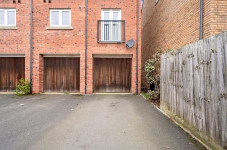 3 bedroom Terraced House for sale in The Gables, Bourne, PE10