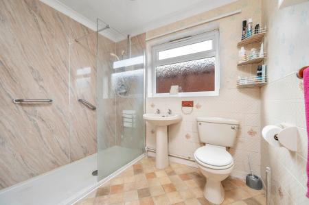 3 bedroom Detached bungalow for sale in Beech Avenue, Bourne, PE10