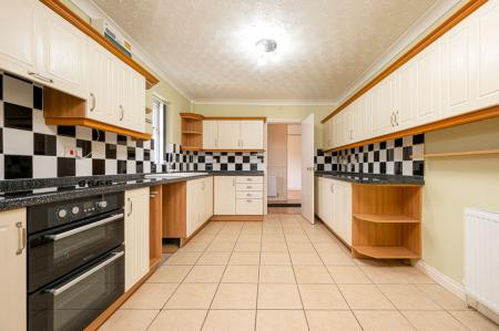 3 bedroom Detached bungalow for sale in Arnhem Way, Bourne, PE10