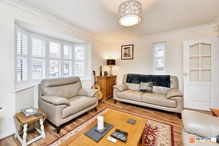 4 bedroom Detached house for sale in Viking Way, Thurlby, PE10