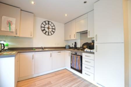 3 bedroom Semi-detached house for sale in Uttoxeter Close, Bourne, PE10