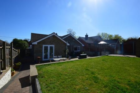 3 bedroom Detached bungalow for sale in High Street, Rippingale, PE10