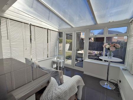 3 bedroom Semi-detached house for sale in Rochester Court, Bourne, PE10