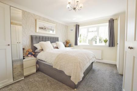 4 bedroom Detached house for sale in Burmor Close, Bourne, PE10