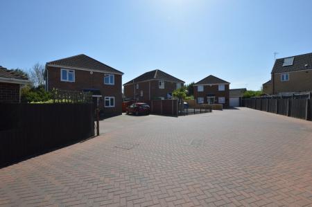 4 bedroom Detached house for sale in Burmor Close, Bourne, PE10