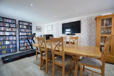 4 bedroom Detached house for sale in Burmor Close, Bourne, PE10