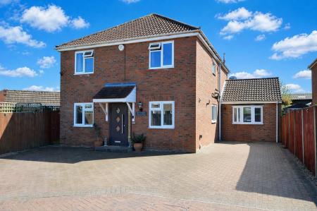 Burmor Close, Bourne, PE10