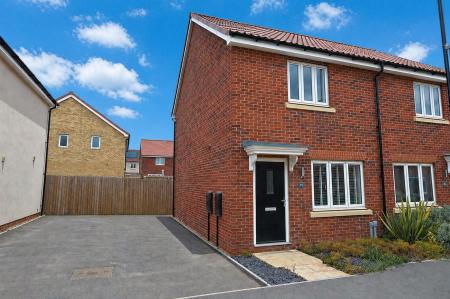 Lingfield Park, Bourne, PE10