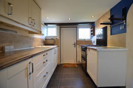 2 bedroom Semi-detached house for sale in West Street, Bourne, PE10