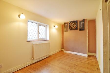 2 bedroom Semi-detached house for sale in West Street, Bourne, PE10