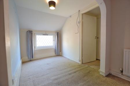2 bedroom Semi-detached house for sale in West Street, Bourne, PE10