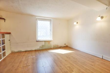 2 bedroom Semi-detached house for sale in West Street, Bourne, PE10