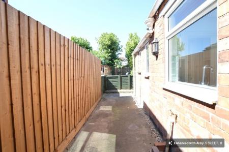 3 bedroom Terraced House for sale in Hereward Street, Bourne, PE10