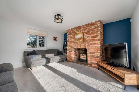 3 bedroom Detached house to let in East Street, Rippingale, PE10