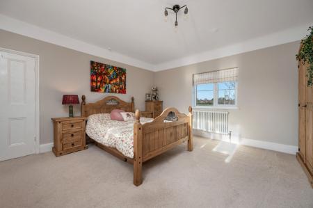 3 bedroom Detached house to let in East Street, Rippingale, PE10