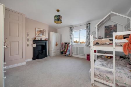 3 bedroom Detached house to let in East Street, Rippingale, PE10