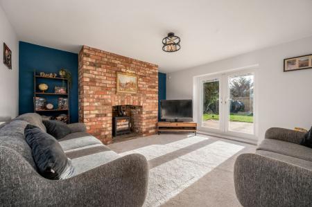 3 bedroom Detached house to let in East Street, Rippingale, PE10
