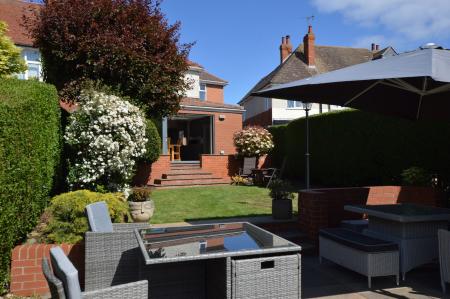 4 bedroom Semi-detached house for sale in West Road, Bourne, PE10