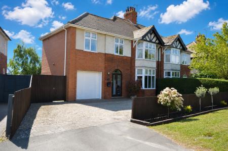 West Road, Bourne, PE10