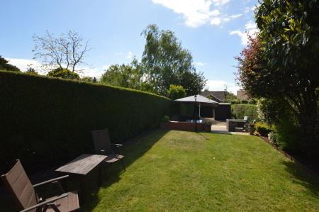 4 bedroom Semi-detached house for sale in West Road, Bourne, PE10
