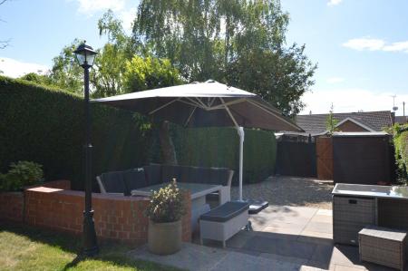4 bedroom Semi-detached house for sale in West Road, Bourne, PE10
