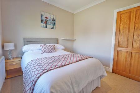 4 bedroom Semi-detached house for sale in West Road, Bourne, PE10