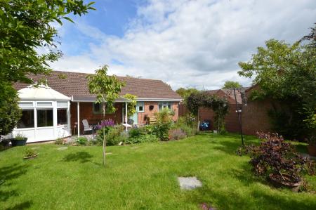 3 bedroom Detached bungalow for sale in Aveland Way, Aslackby, NG34
