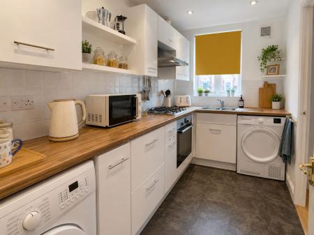 2 bedroom End of terrace house for sale in Beck Way, Thurlby, PE10