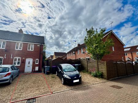 2 bedroom End of terrace house for sale in Beck Way, Thurlby, PE10