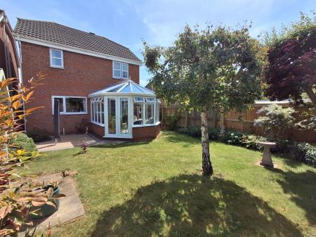 3 bedroom Detached house for sale in Waterloo Drive, Morton, PE10