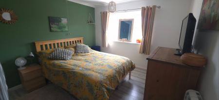 3 bedroom Semi-detached house for sale in Dovecote Estate, Rippingale, PE10