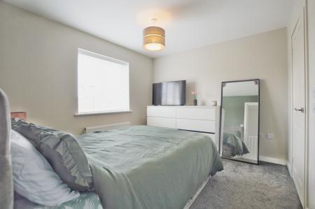 3 bedroom Semi-detached house for sale in Bath Close, Bourne, PE10