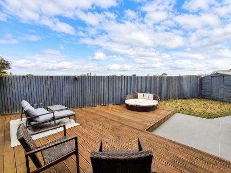 3 bedroom Semi-detached house for sale in Bath Close, Bourne, PE10