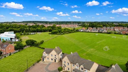 3 bedroom Semi-detached house for sale in Bath Close, Bourne, PE10