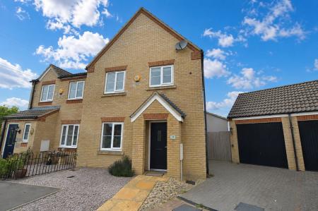 Bath Close, Bourne, PE10