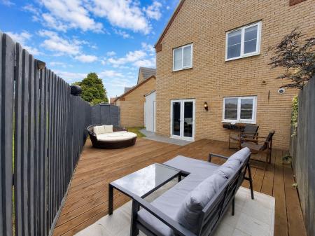 3 bedroom Semi-detached house for sale in Bath Close, Bourne, PE10