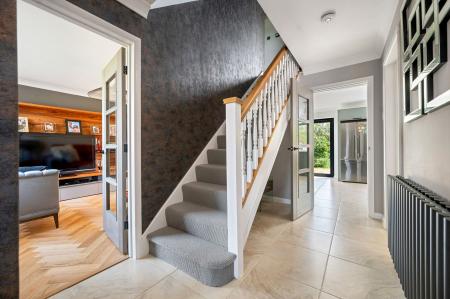 4 bedroom Detached house for sale in Poplar Crescent, Bourne, PE10