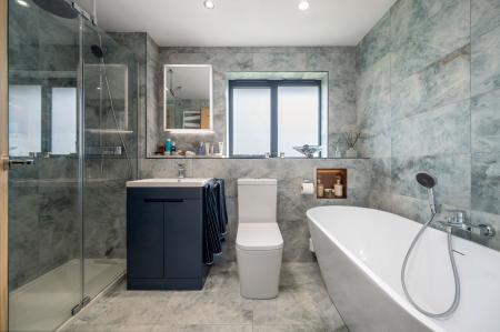 4 bedroom Detached house for sale in Poplar Crescent, Bourne, PE10