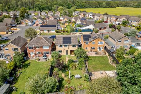4 bedroom Detached house for sale in Poplar Crescent, Bourne, PE10