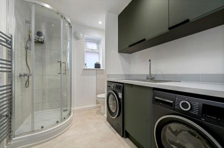 4 bedroom Detached house for sale in Poplar Crescent, Bourne, PE10