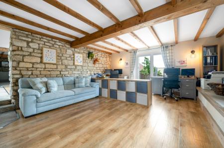 4 bedroom Detached house for sale in High Street, Corby Glen, NG33