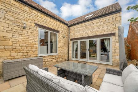 4 bedroom Detached house for sale in High Street, Corby Glen, NG33