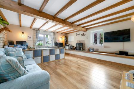 4 bedroom Detached house for sale in High Street, Corby Glen, NG33
