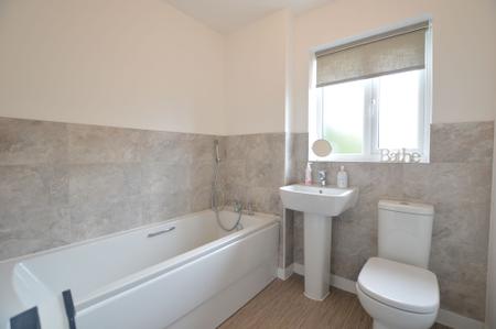 2 bedroom End of terrace house for sale in Folkestone Close, Bourne, PE10