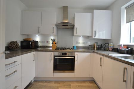 2 bedroom End of terrace house for sale in Folkestone Close, Bourne, PE10