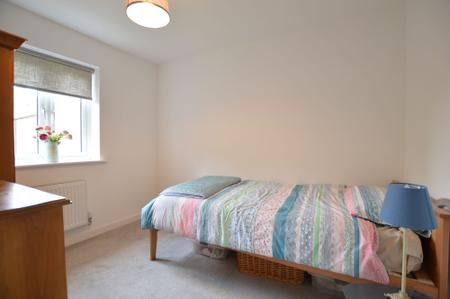 2 bedroom End of terrace house for sale in Folkestone Close, Bourne, PE10