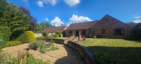 3 bedroom Detached bungalow for sale in Cumberland Gardens, Castle Bytham, NG33